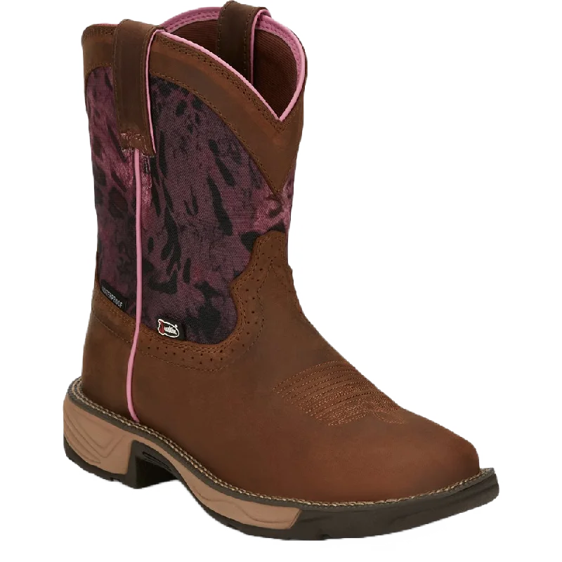 Men's work & safety boots with a gusseted tongue to keep out debrisJustin Work Ladies Rush Pink Out Camo Square Toe Pink & Brown Boots SE4358