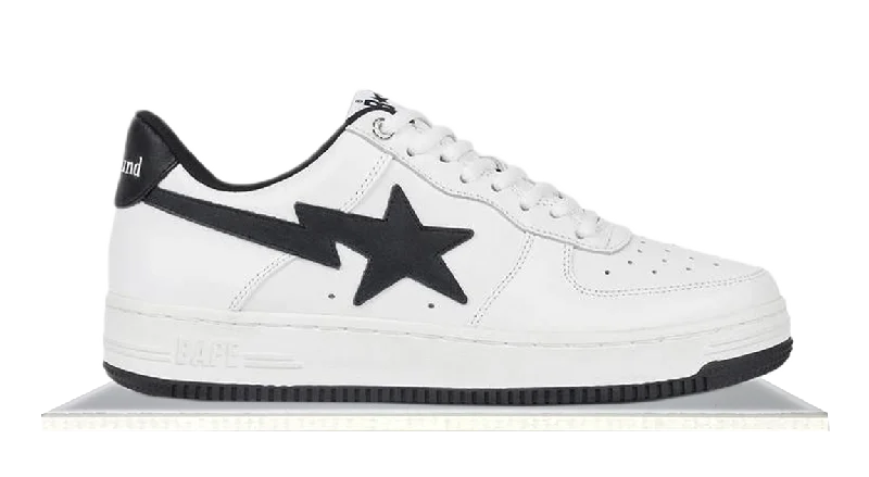 Men's casual leather sneakers with a distressed finishBape Sta JJJJound White Navy