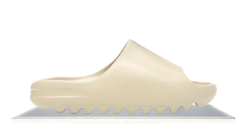 Men's chunky - sole sneakers for a trendy lookYeezy Slide Bone (NEW)