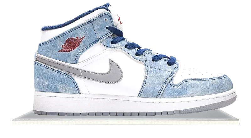 Men's lifestyle sneakers with a premium material constructionAir Jordan 1 Mid French Blue