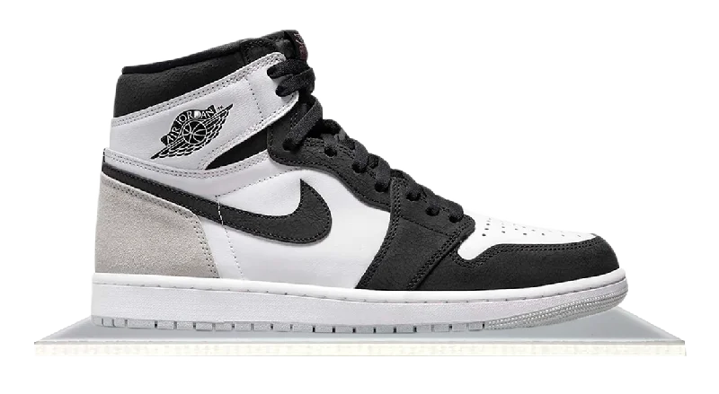 Men's classic white leather sneakers with black lacesAir Jordan 1 High Stage Haze