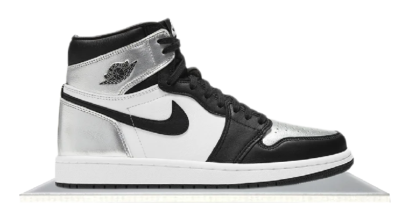 Men's basketball sneakers with ankle supportAir Jordan 1 High Silver Toe