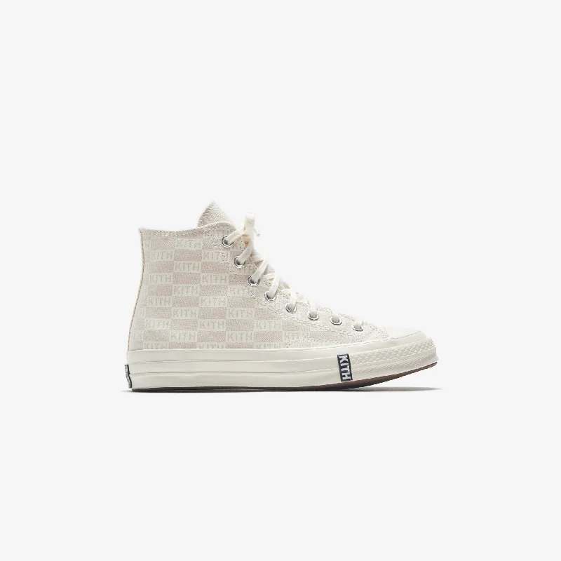 Men's minimalist sneakers with a simple designKith x Converse Chuck Taylor All Star 1970 - Parchment AOP