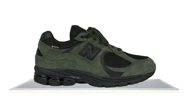 Men's waterproof hiking sneakers with a Gore - Tex liningNew Balance 2002R Gore-Tex JJJJound Pine