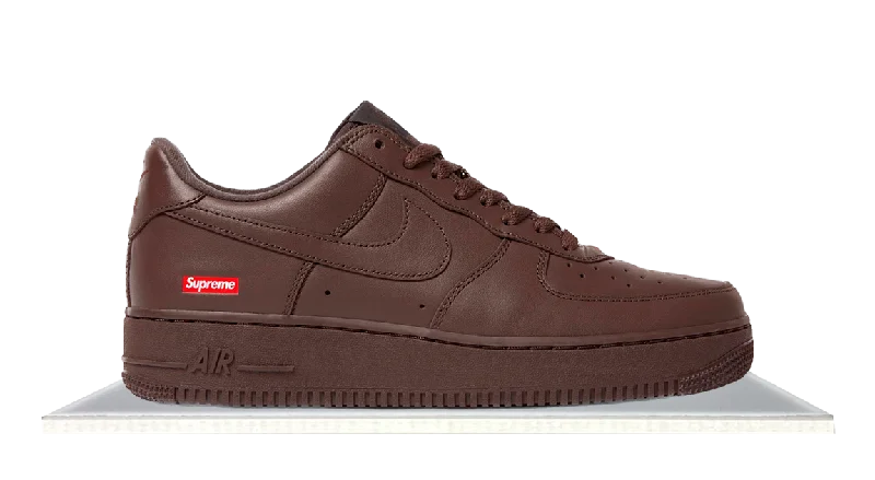 Men's vegan leather sneakers for an eco - friendly optionAir Force 1 Supreme Baroque Brown