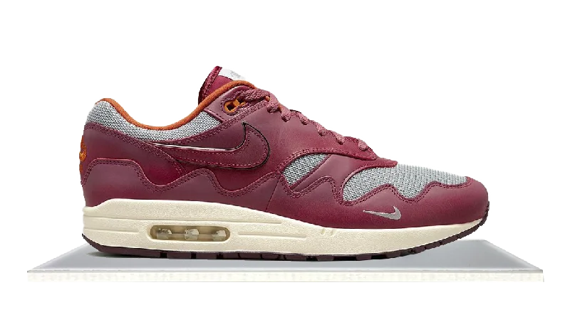 Men's fashion - forward sneakers with a unique tongue designAir Max 1 x Patta Waves Rush Maroon