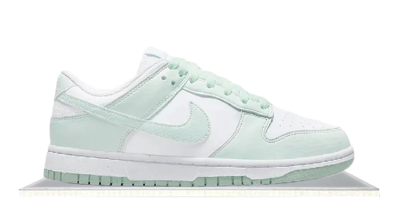 Men's athletic sneakers with a quick - dry liningDunk Low Next Nature White Mint