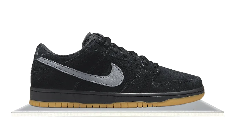 Men's vegan leather sneakers for an eco - friendly optionSB Dunk Low Fog