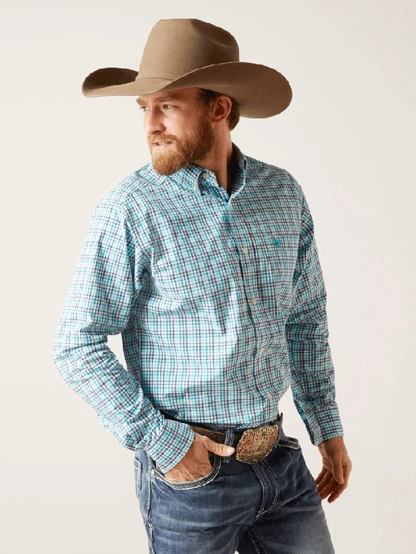 Men's western boots with a leather - wrapped heel and a smooth finishAriat 10046234 Mens Pro Series Bailey Fitted Shirt Turquoise