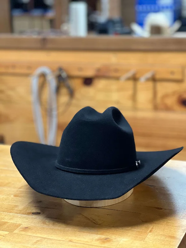 Men's western boots with a tooled leather design on the shaftRodeo King | 7X Top Hand Black Felt Cowboy Hat