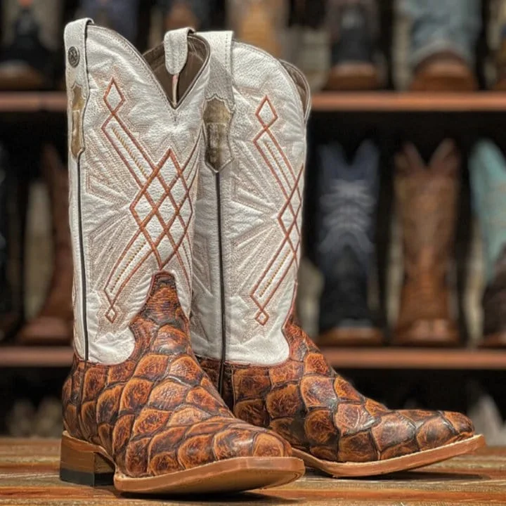 Men's western boots with a scalloped edge and a pull - on strapTanner Mark Women's Pistol Print Monster Fish Square Toe Boots Cognac TML207073