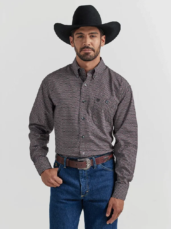 Men's western boots in a rich brown or black leatherWrangler 112338091 George Strait Collection Button Down Western Shirt Black