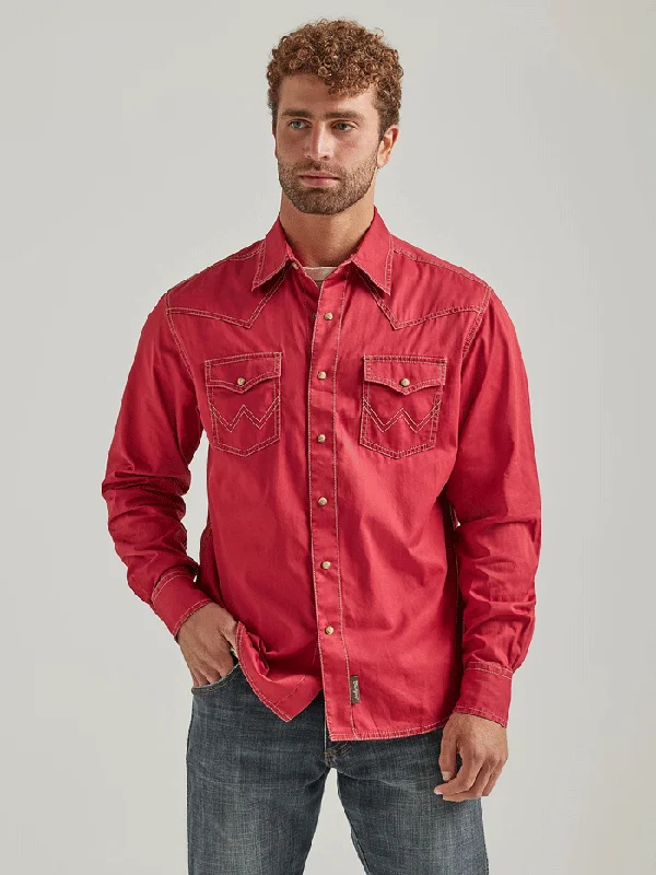 Men's western boots with a distressed leather finish for a rugged lookWrangler 112338147 Mens Retro Premium Long Sleeve Shirt Chili Red