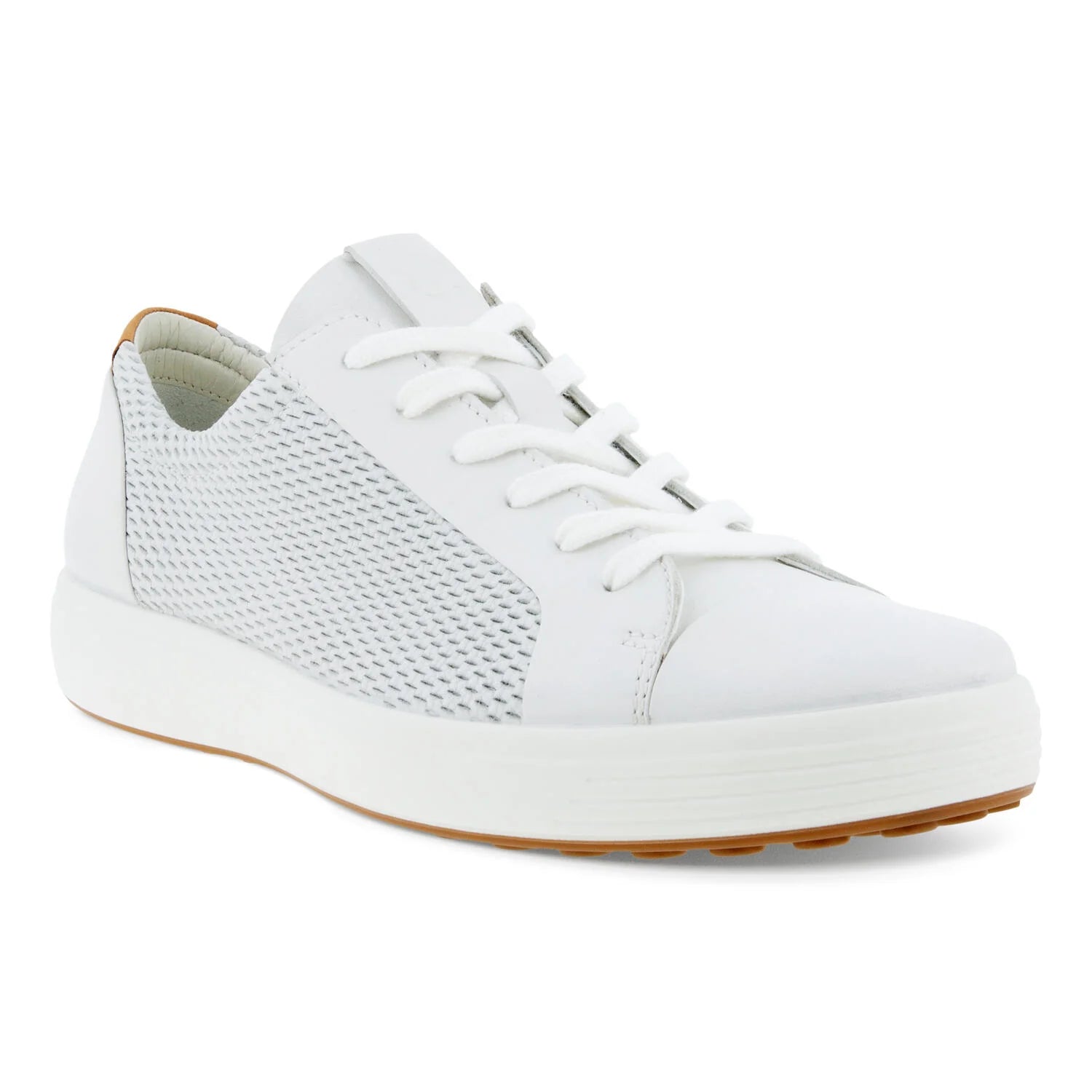 Men's casual shoes with a logo patch on the tongueEcco Soft 7 60591 Men's