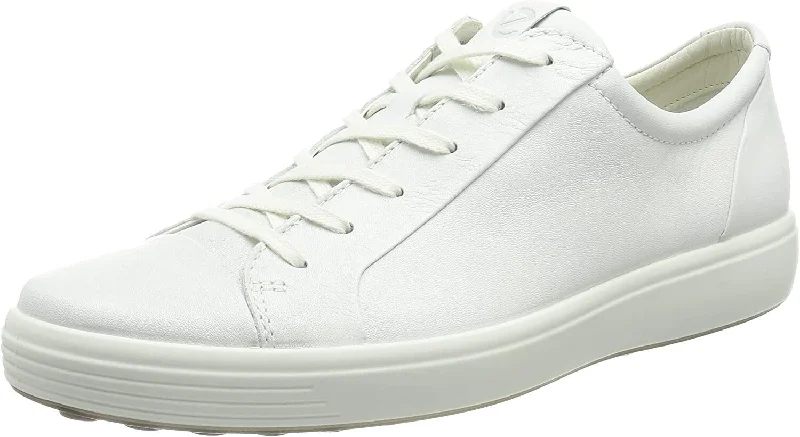 Men's casual shoes with a rubber toe cap for protectionEcco Soft 7  Lace sneaker 430004 White Men's